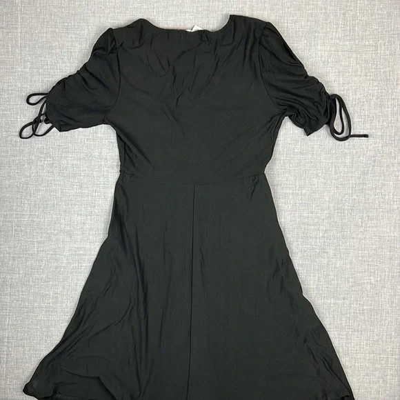 Planet Gold Black Ruched Fit and Flare Dress Juniors Size Small - Picture 6 of 6